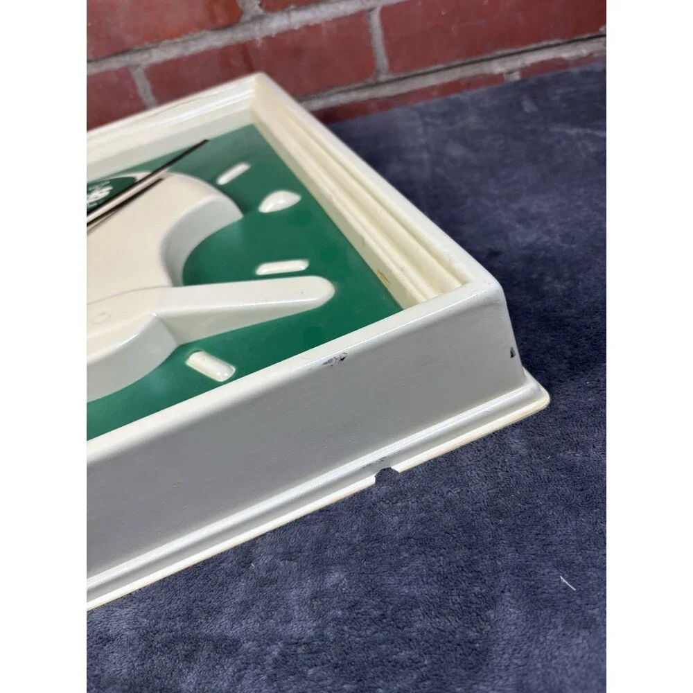 Vintage 1970s New York Jets Clock Old School Helmet Logo NFL Needs Work